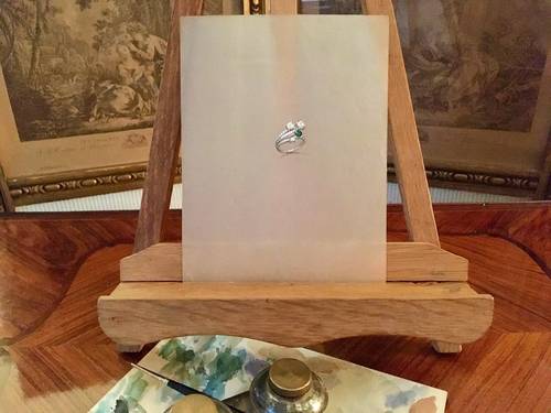 Dessin à la gouache d’un bijou de joaillerie