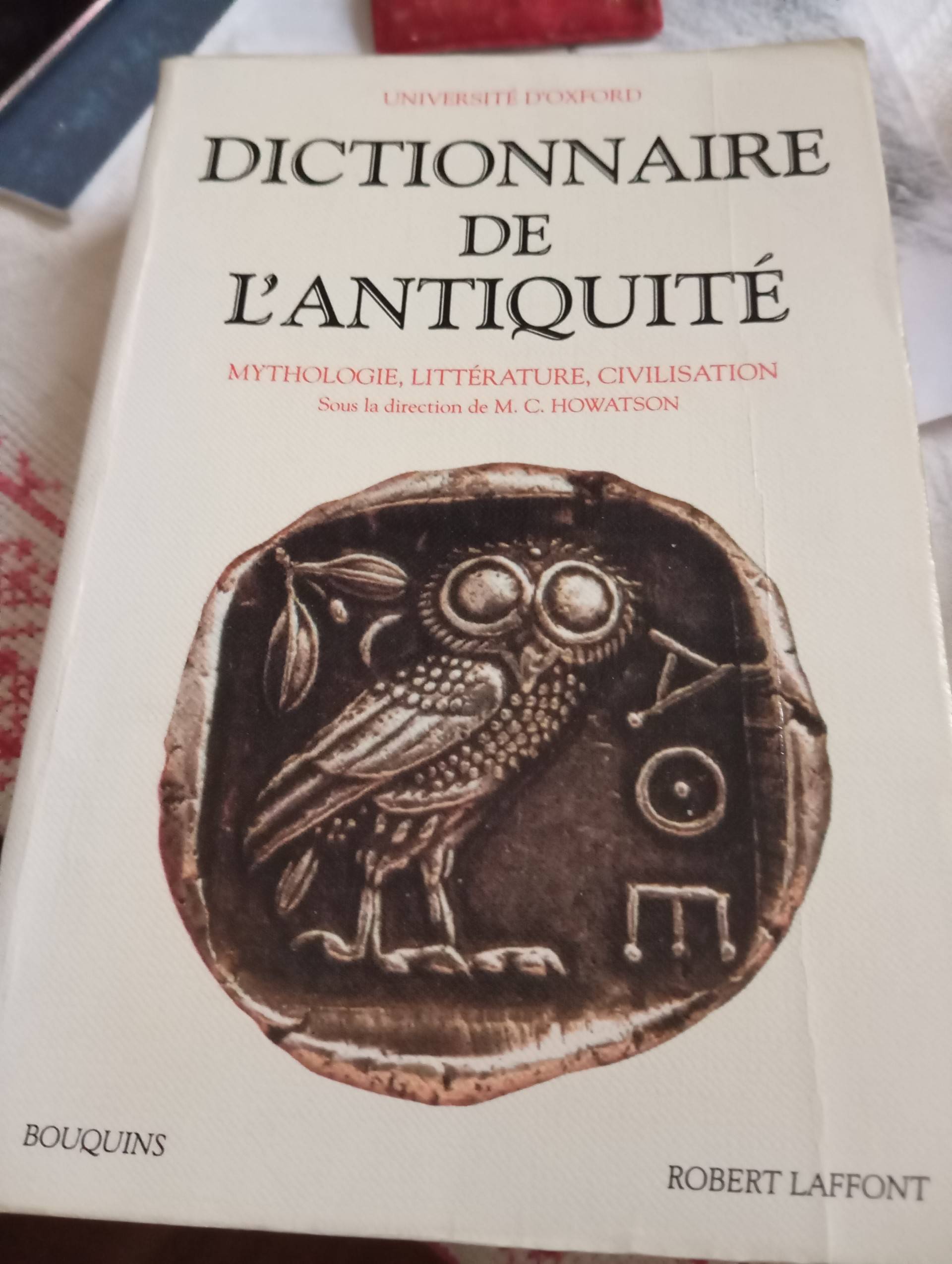 Vends dictionnaire de l’Antiquité, mythologie, littérature, civilisation, collection Bouquins