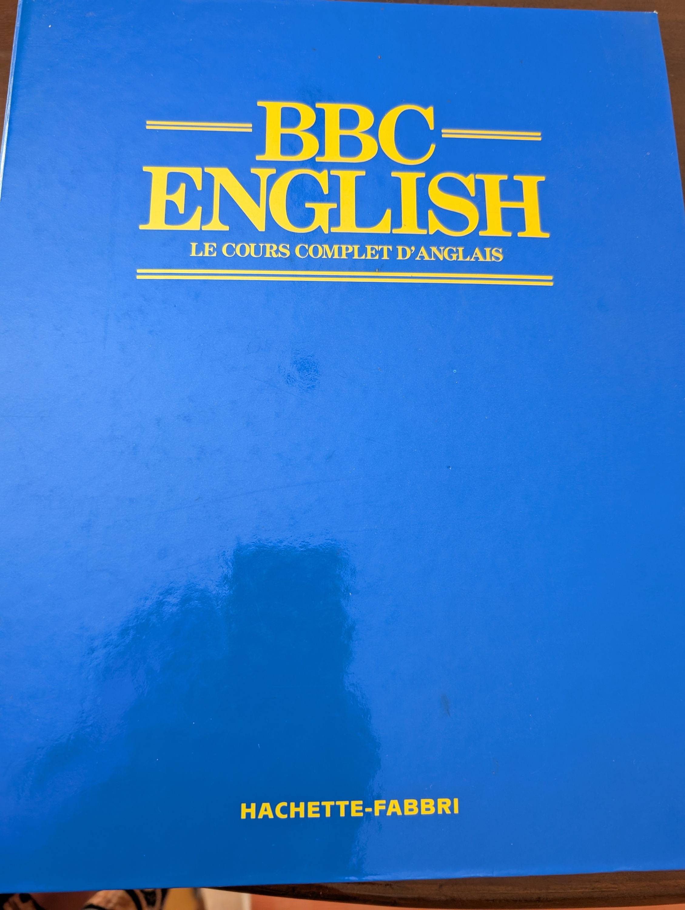 Donne cours d’anglais sur K7