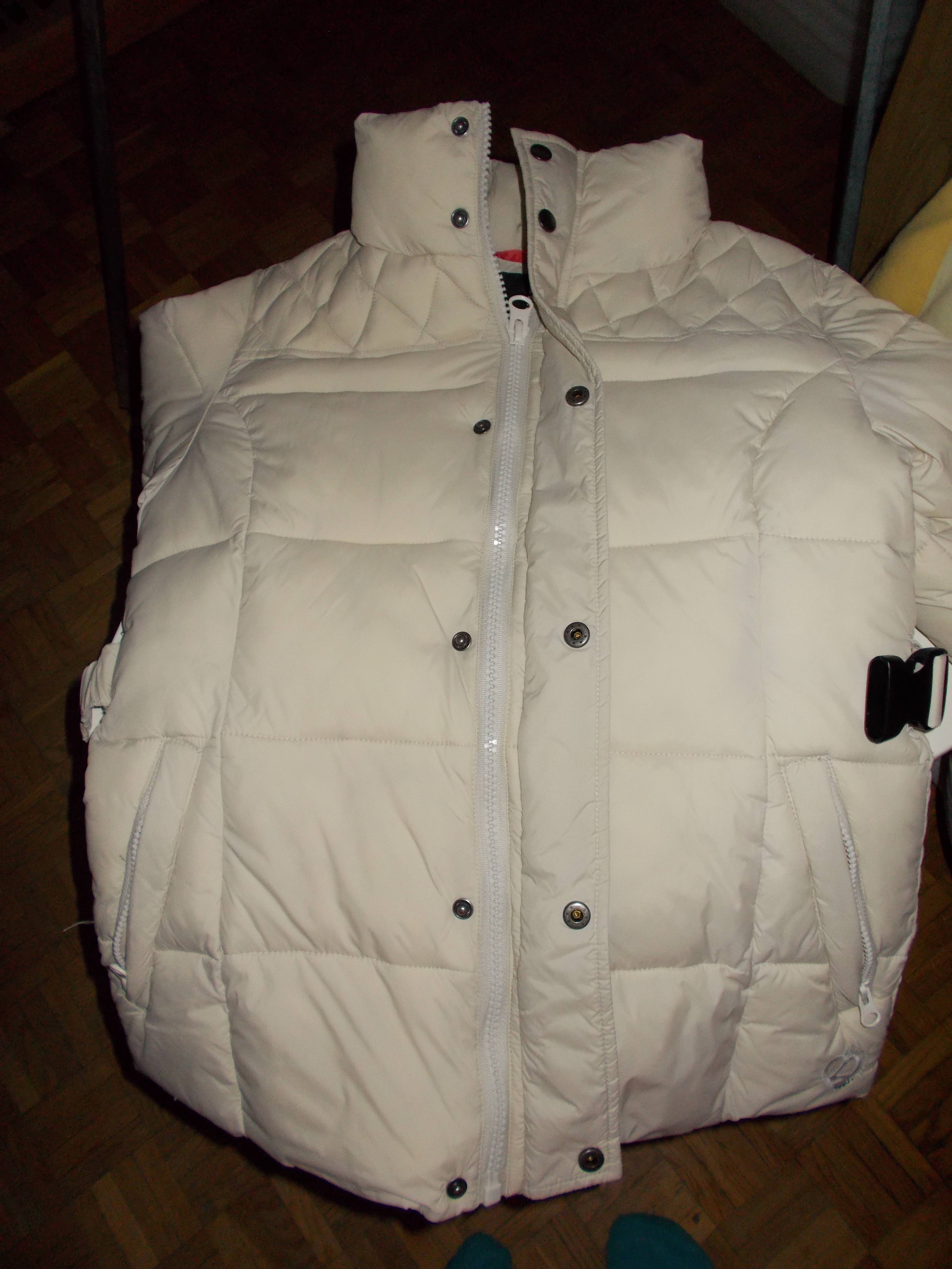 Doudoune taille S (36) neuve