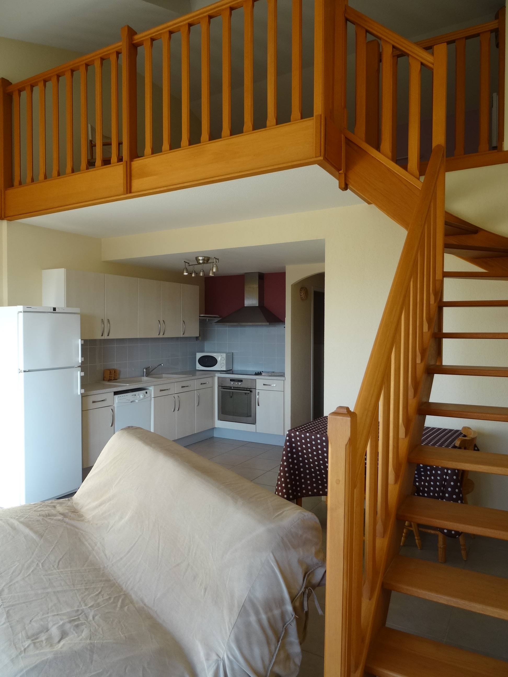 Loue appartement 60m² Perpignan - Duplex meublé avec vue panoramique, 1 chambre