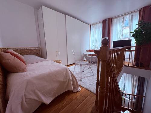Loue appartement 90m² duplex 2 chambres pour personne habitant en province et travaillant à Paris