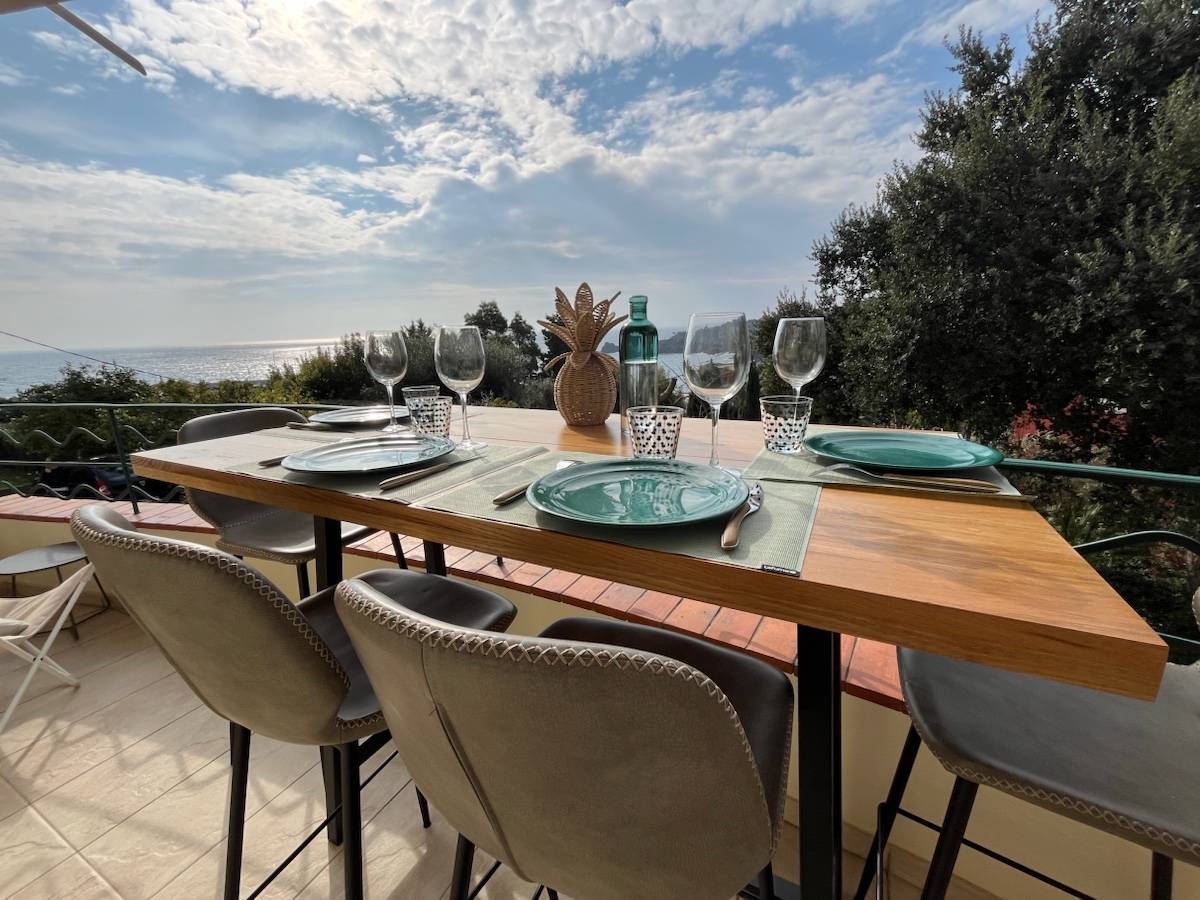 Loue appartement Duplex Golden Sun à Théoule-sur-Mer - 4 couchages - 2 chambres