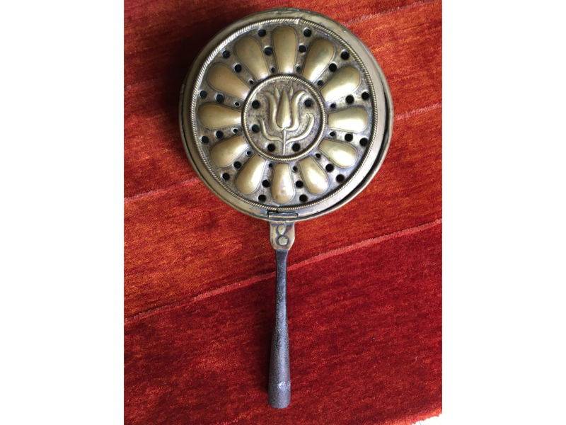 Bassine en laiton d’époque XVIIIème