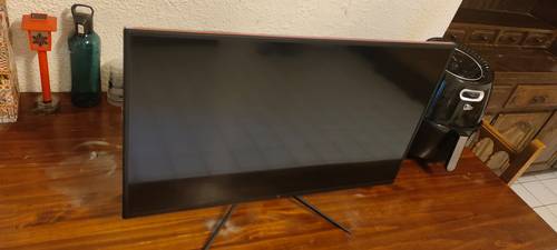 Vends écran gamer Skillkorp 32 pouces 144Hz