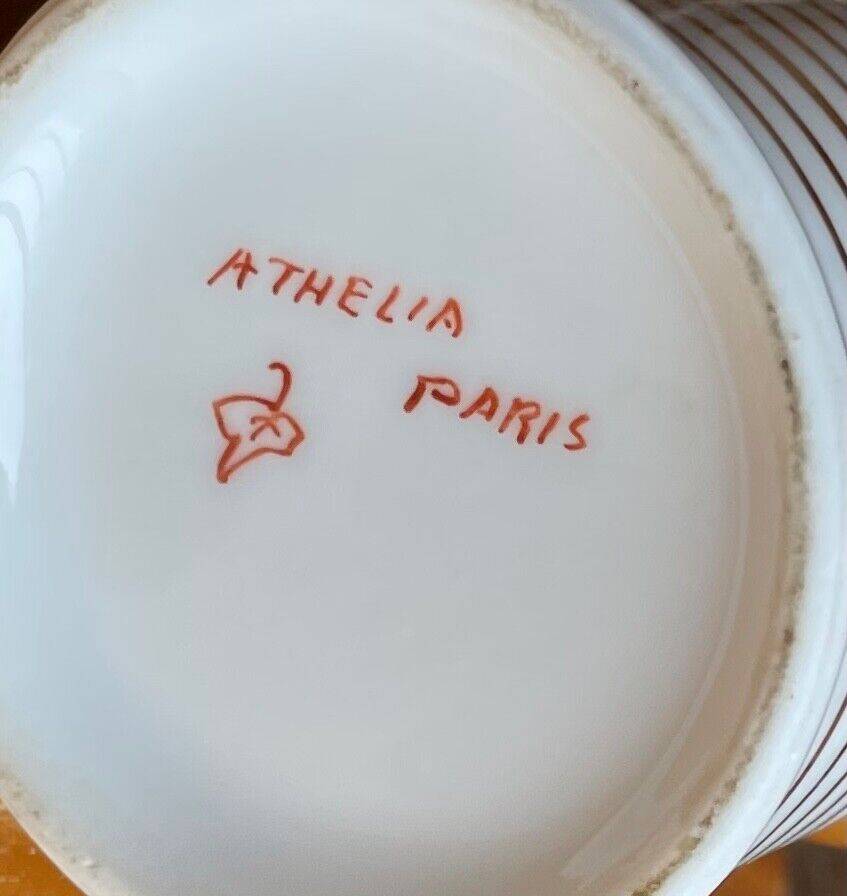 Élégante tasse à café porcelaine Athelia décor art déco rayures dorées