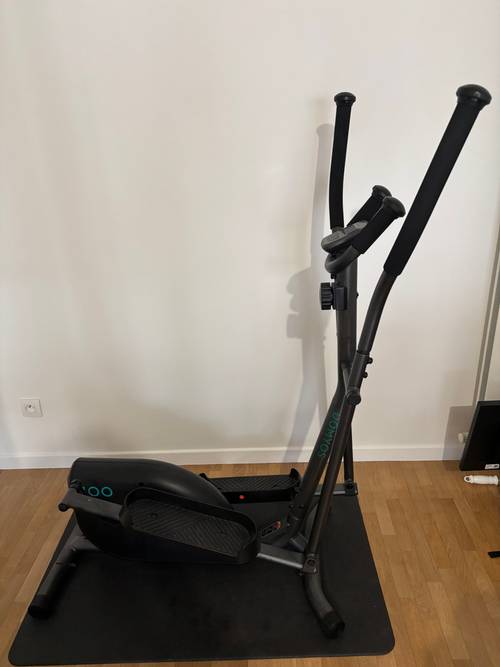 Vélo elliptique Decathlon en très bon état