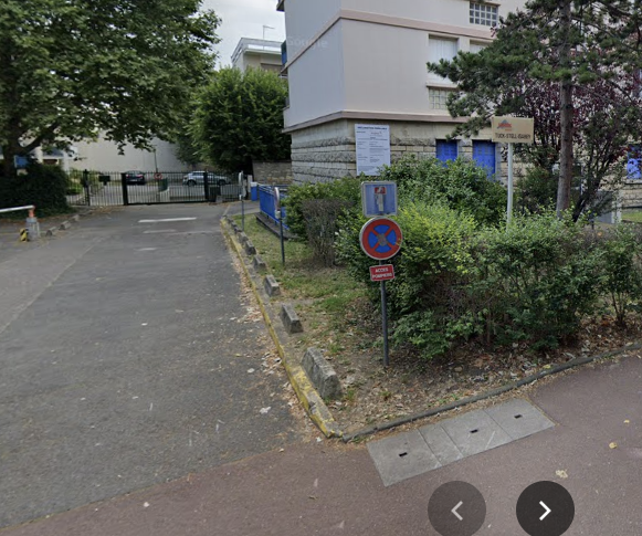 Loue emplacement parking proche centre-ville Rueil Malmaison - 12m²