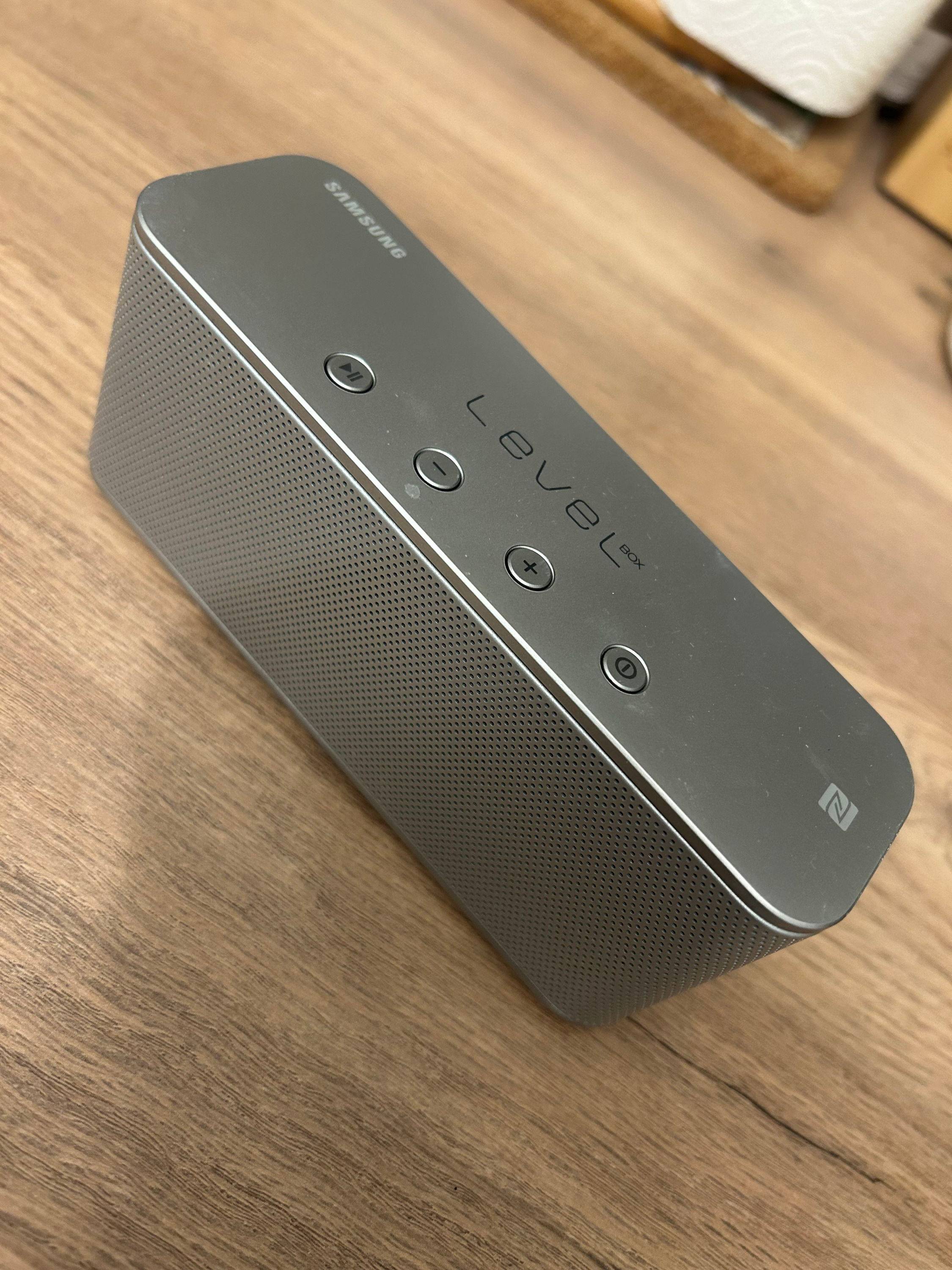 Enceinte Bluetooth Samsung Level Mini Box Argent