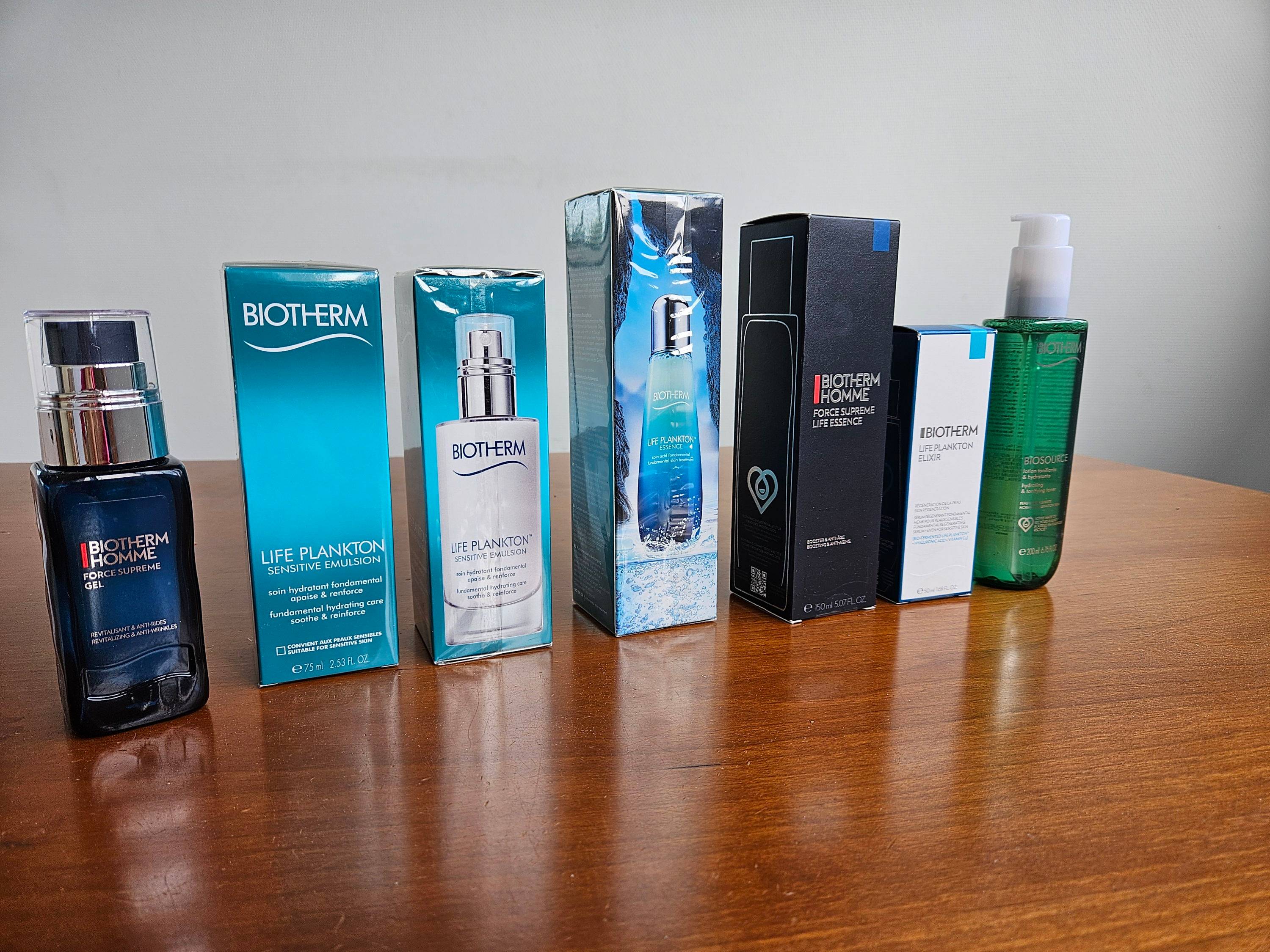 ENSEMBLE DE SOINS BEAUTE REGENERANTS BIOTHERM NEUFS