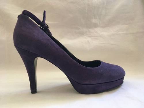 Escarpins neufs talons hauts Chattawak pointure 40