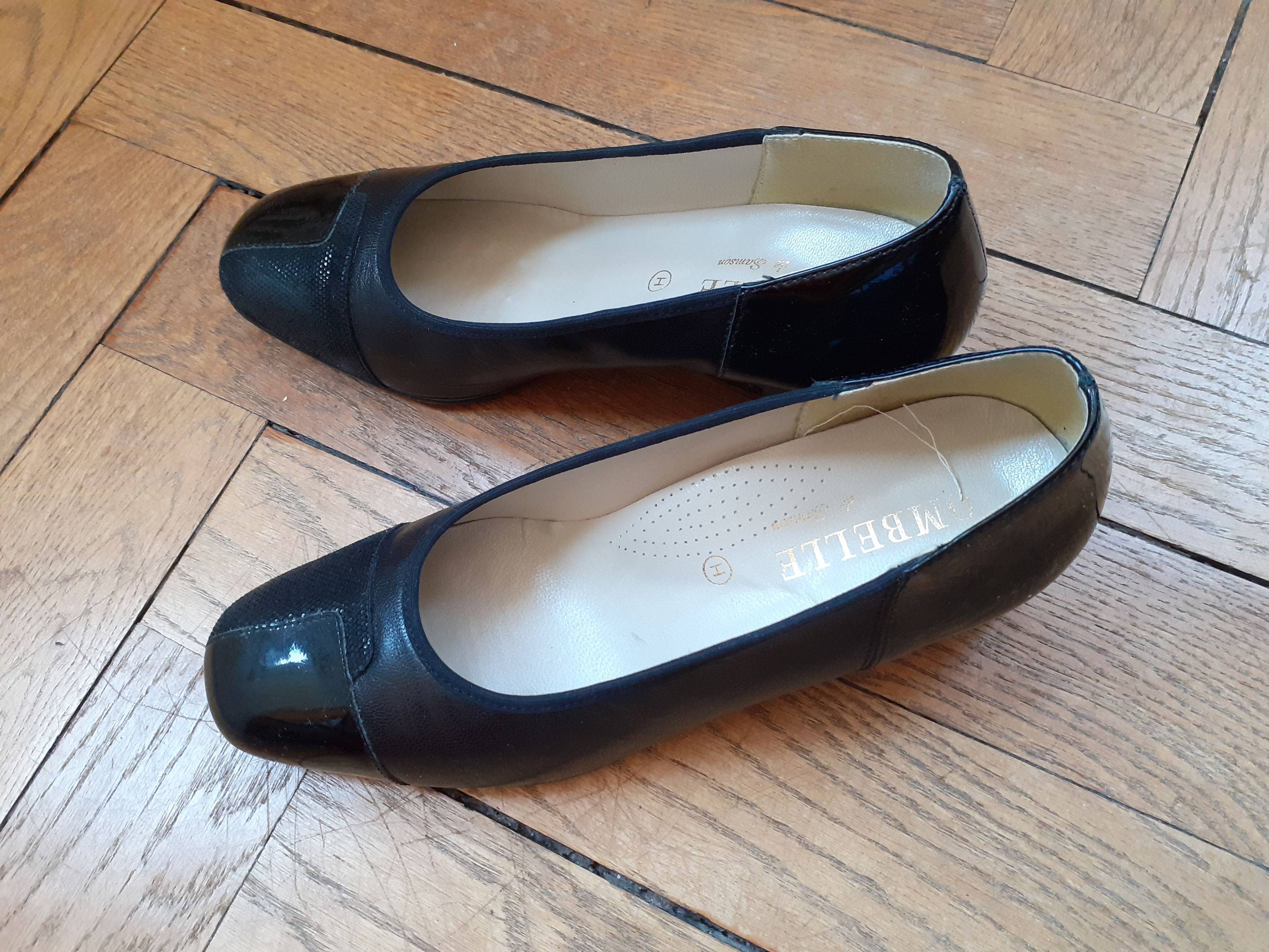 Vends escarpins noirs - Pointure 39.5
