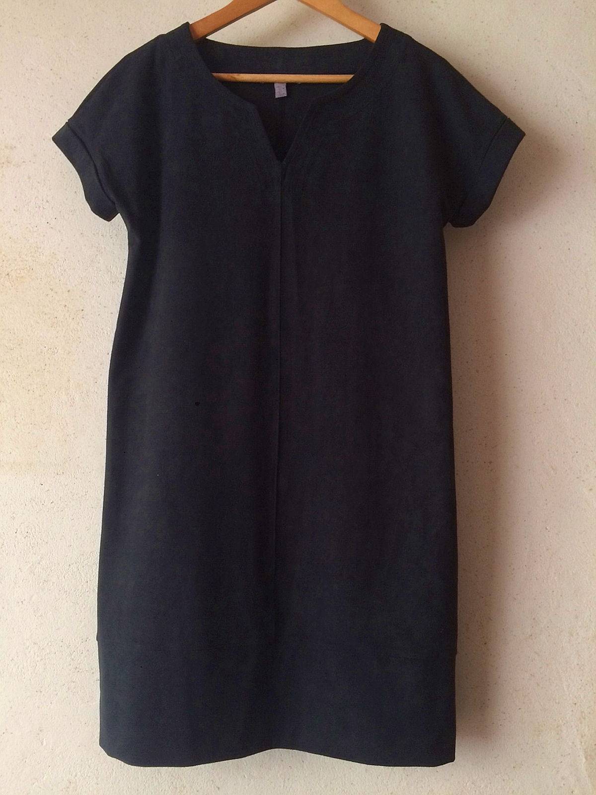 Vends robe Esprit noir effet cuir velours - taille 38