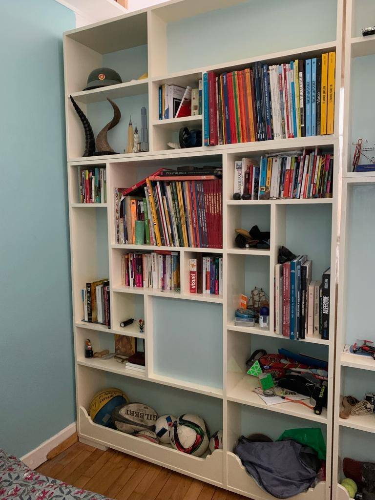 Vends étagère double face (séparation de chambre) on Gens de Confiance