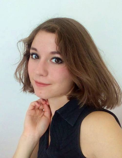 Etudiante propose cours de littérature et latin collège/lycée