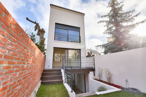 Vends Exclusivité - Colombes (92) - Maison avec jardin de 97,61m² - 3 chambres