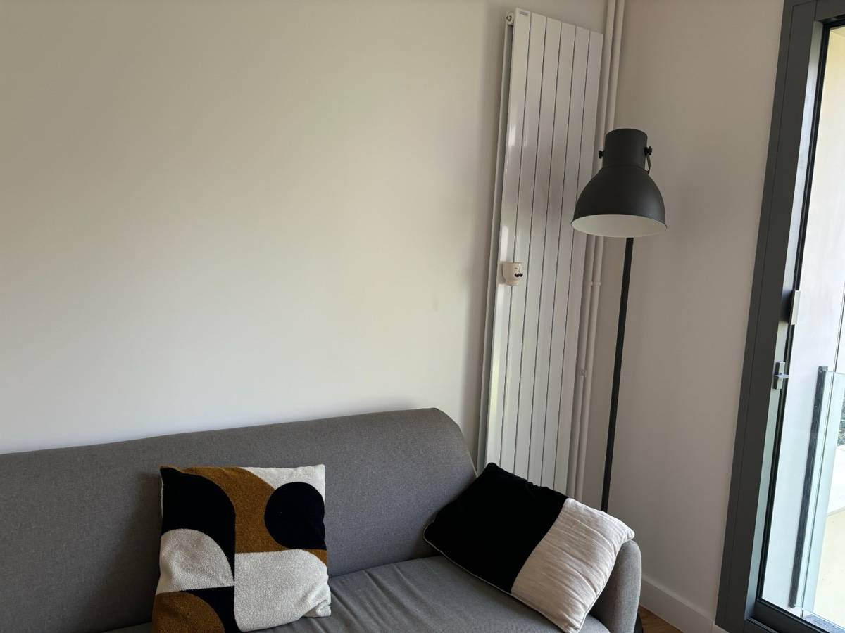 Sofá gris à vendre