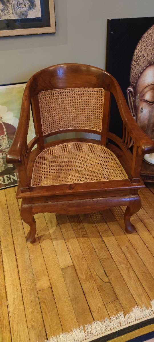 Fauteuil style colonial