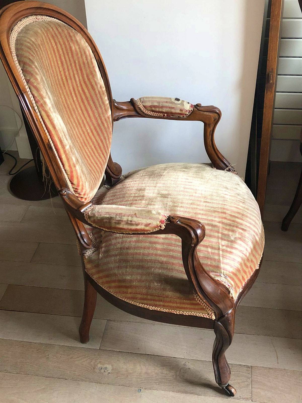 2 fauteuils et 4 chaises époque Louis Philippe XIXème