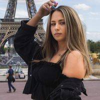 Chloé