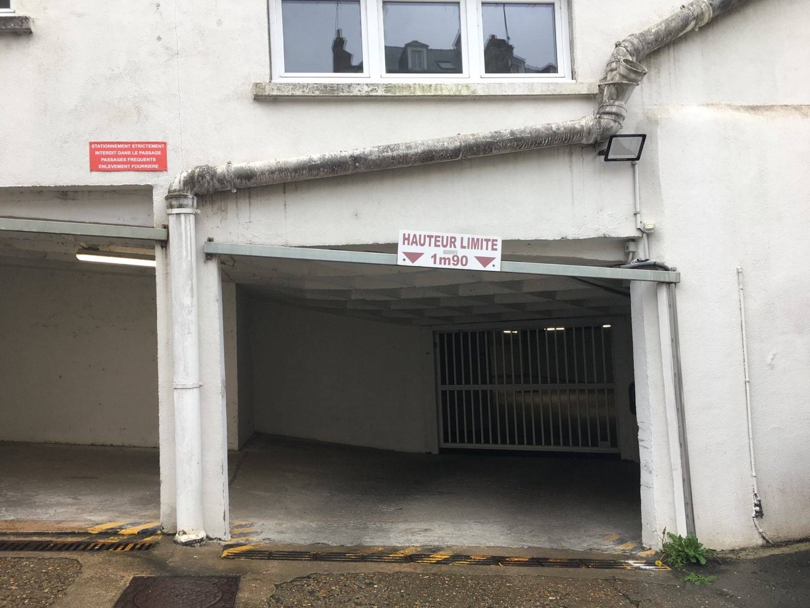 Loue parking 12m²