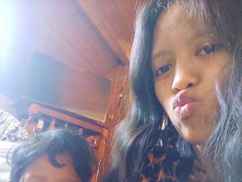 Fille au pair propose ses services