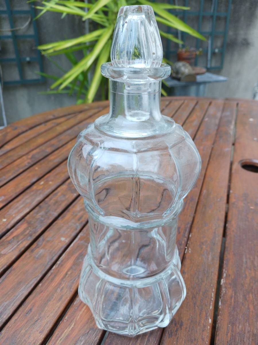 Flacon décoratif (75 ml environ)