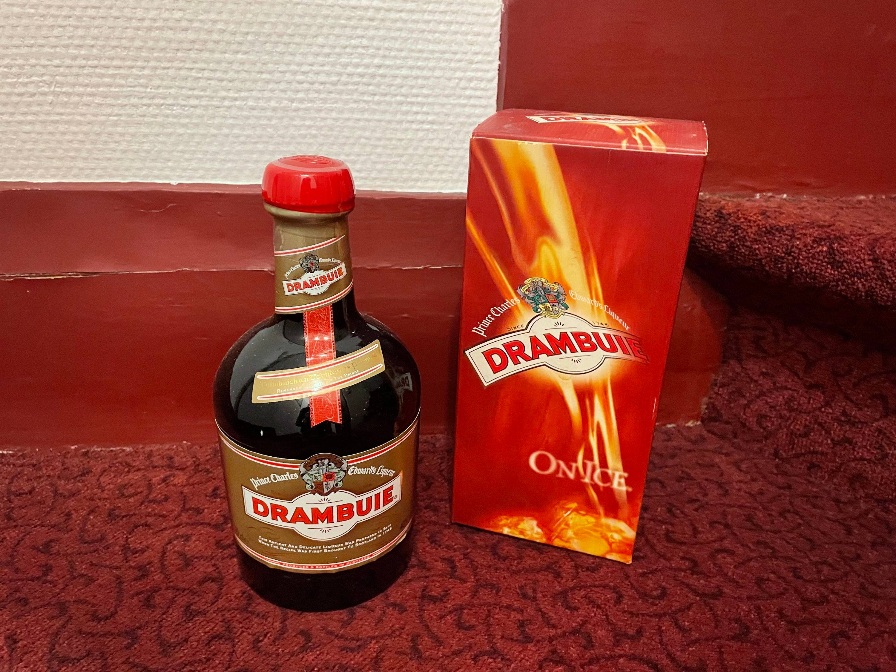 Flacon de Drambuie, Prince Charles Edward’s Liqueur, 70 cl
