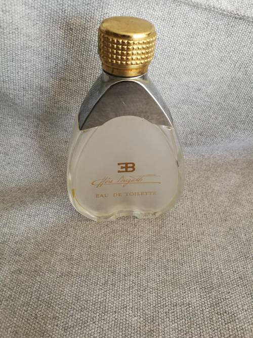 Flacon eau de toilette Diana de Silva (italie) Chère Bugatti collector