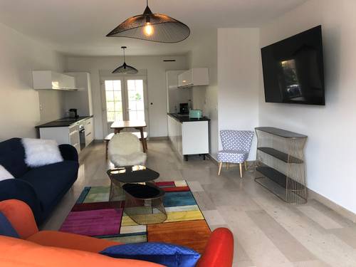 Près de Fontainebleau (77), propose 2 chambres en colocation dans une grande maison entièrement rénovée - 5 chambres, 240m²