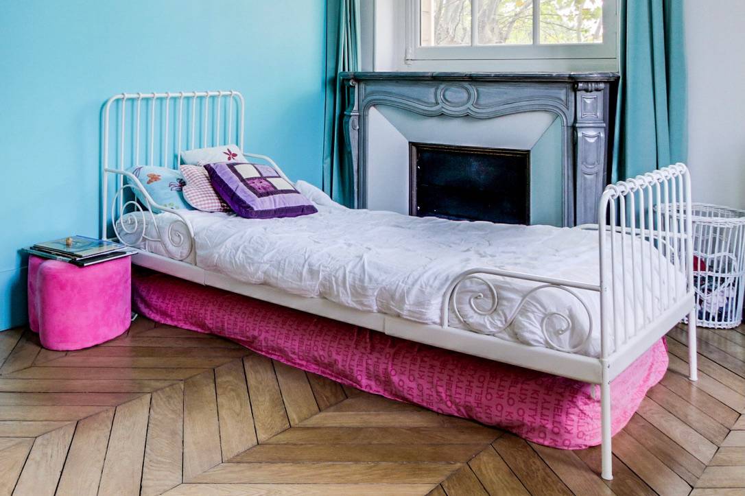 Lit fer forgé blanc une place sur Gens de Confiance