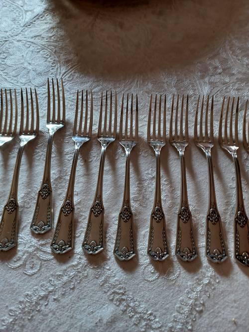12 fourchettes a fromage metal argenté