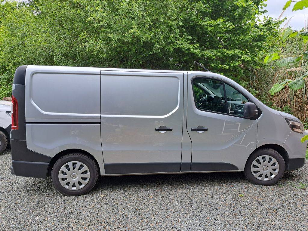 Vends Nissan Primastar 130ch Garantie 2.0Dci L1H1, 2022, 78000km