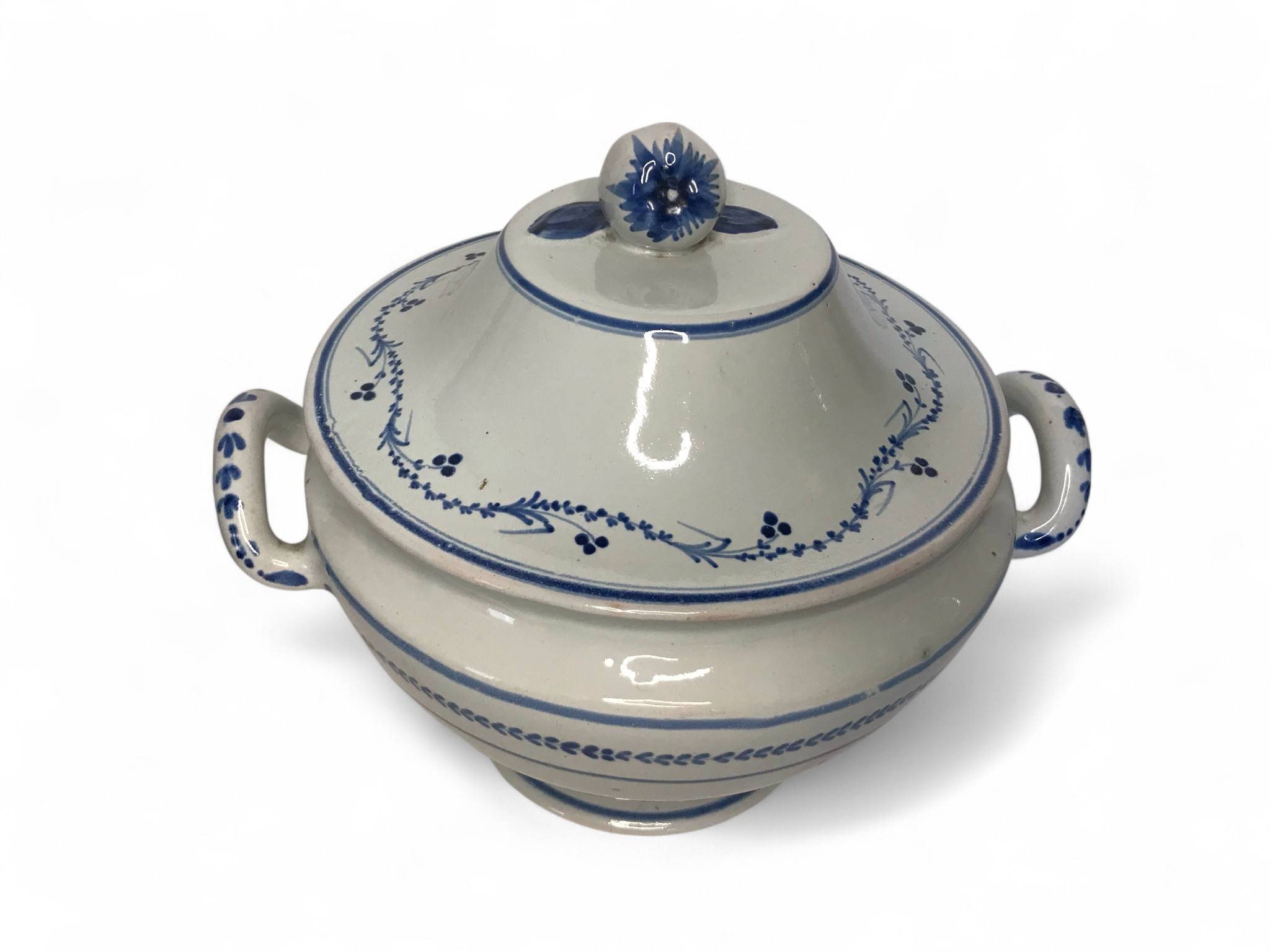France, Soupière en faïence fretel pomme XIXème