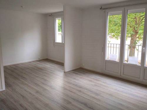 Loue T3 64m² rue St Fuscien Amiens (80)