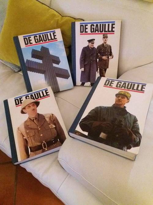 DE GAULLE en quatre volumes
