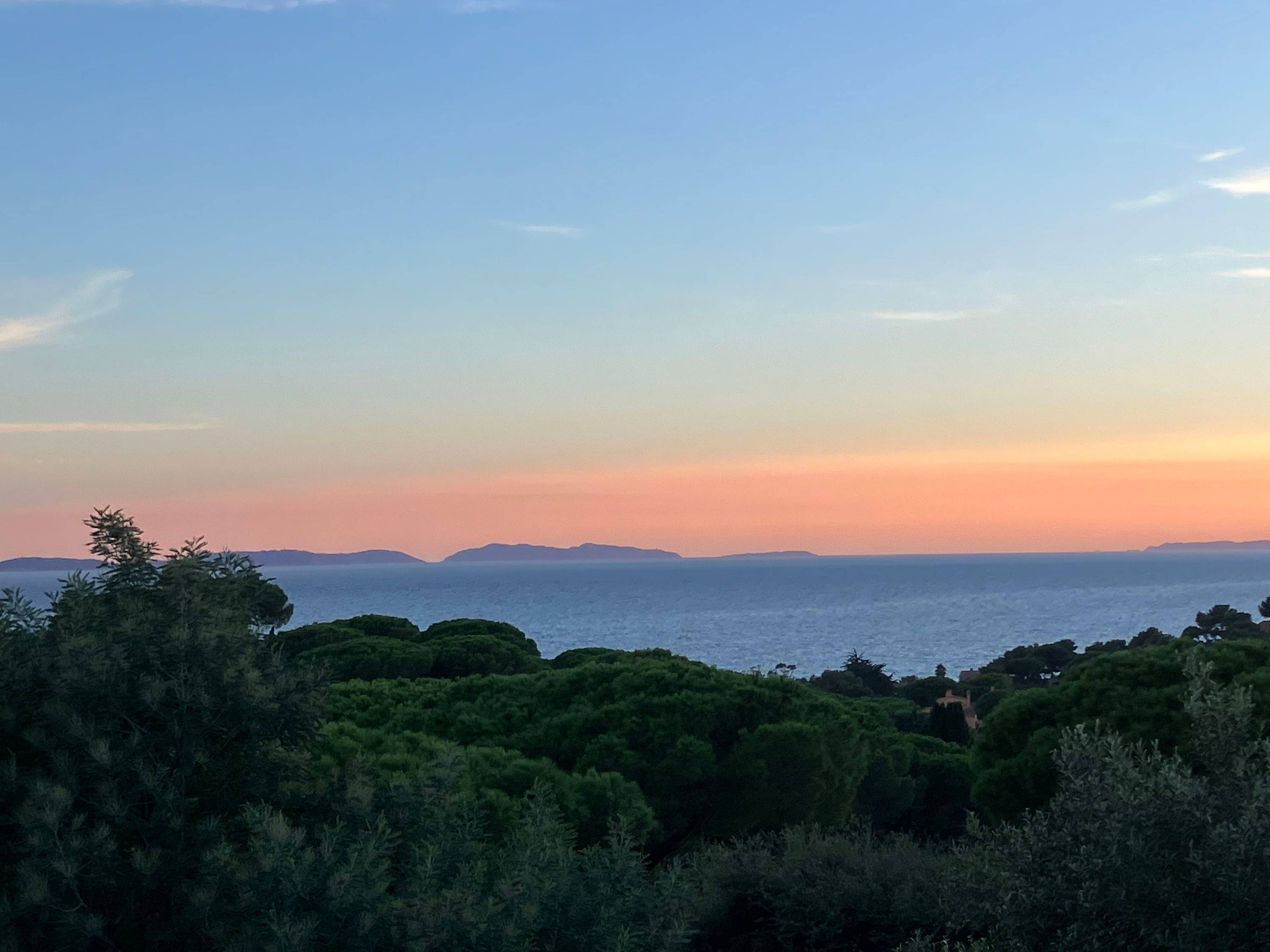 Loue maison vue mer pour 5 couchages à La Croix-Valmer, Gigaro, près de Saint-Tropez