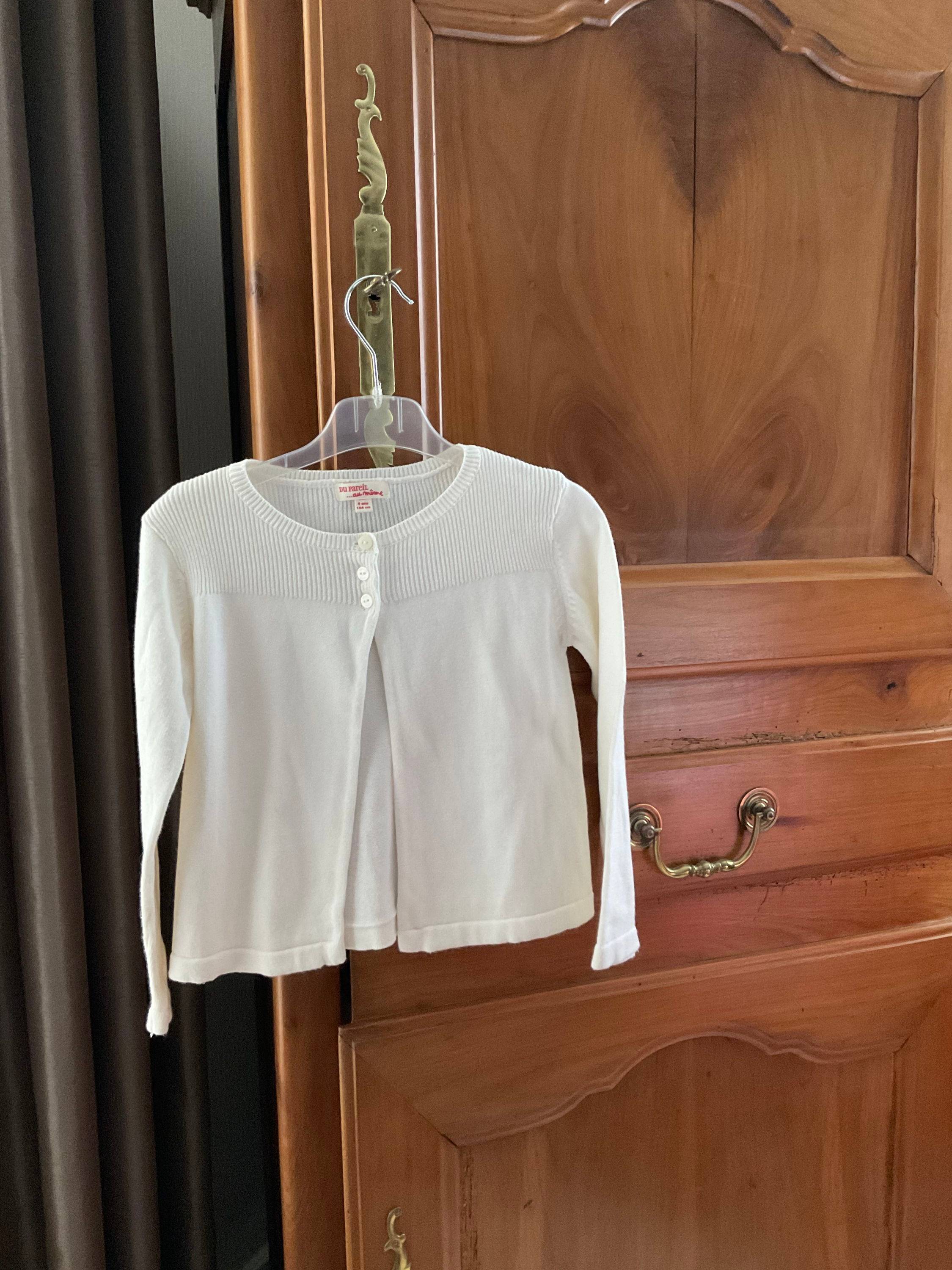Vends gilet blanc cassé "DPAM" - Taille 4 ans