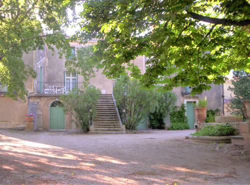 Loue gîte proche Saint-Guilhem-le-Désert à 8 km - 4 chambres, 7 couchages
