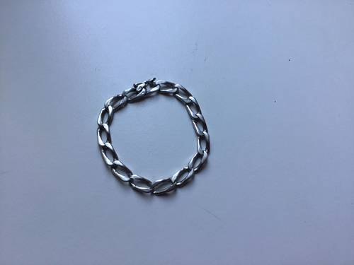 Gourmette enfant en argent massif poinçons crabe