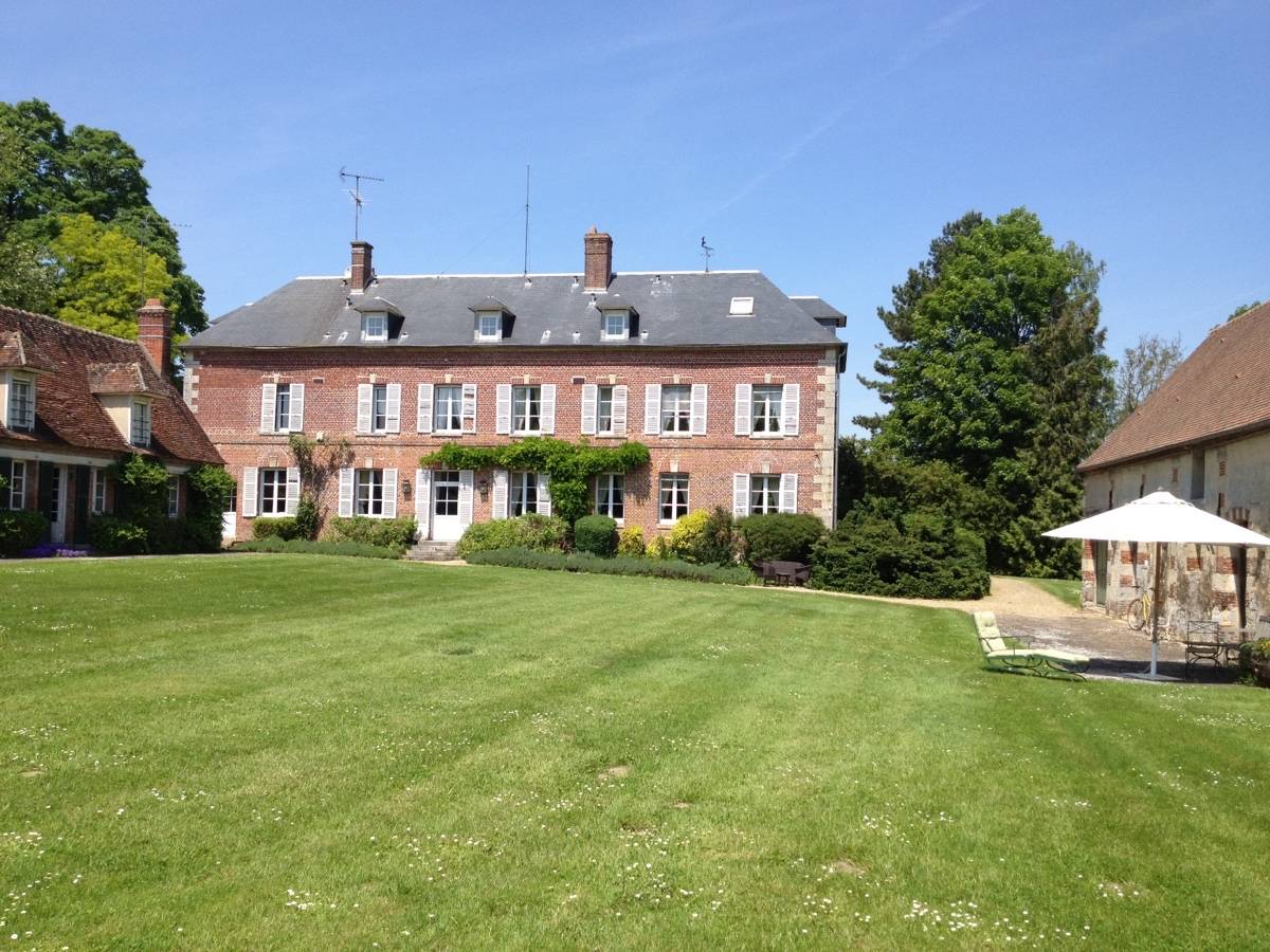 Loue maison de campagne à 50 min de la Porte Maillot - 28 couchages