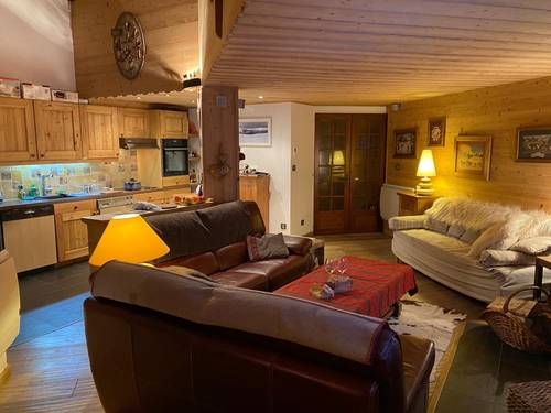 Loue appartement Alpe d’Huez (38) - Grand duplex - ambiance chalet - au pied des pistes - 5 couchages