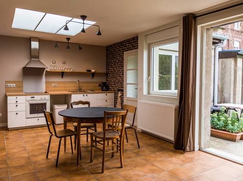 Loue T3 85m² avec grand jardin limite Lille