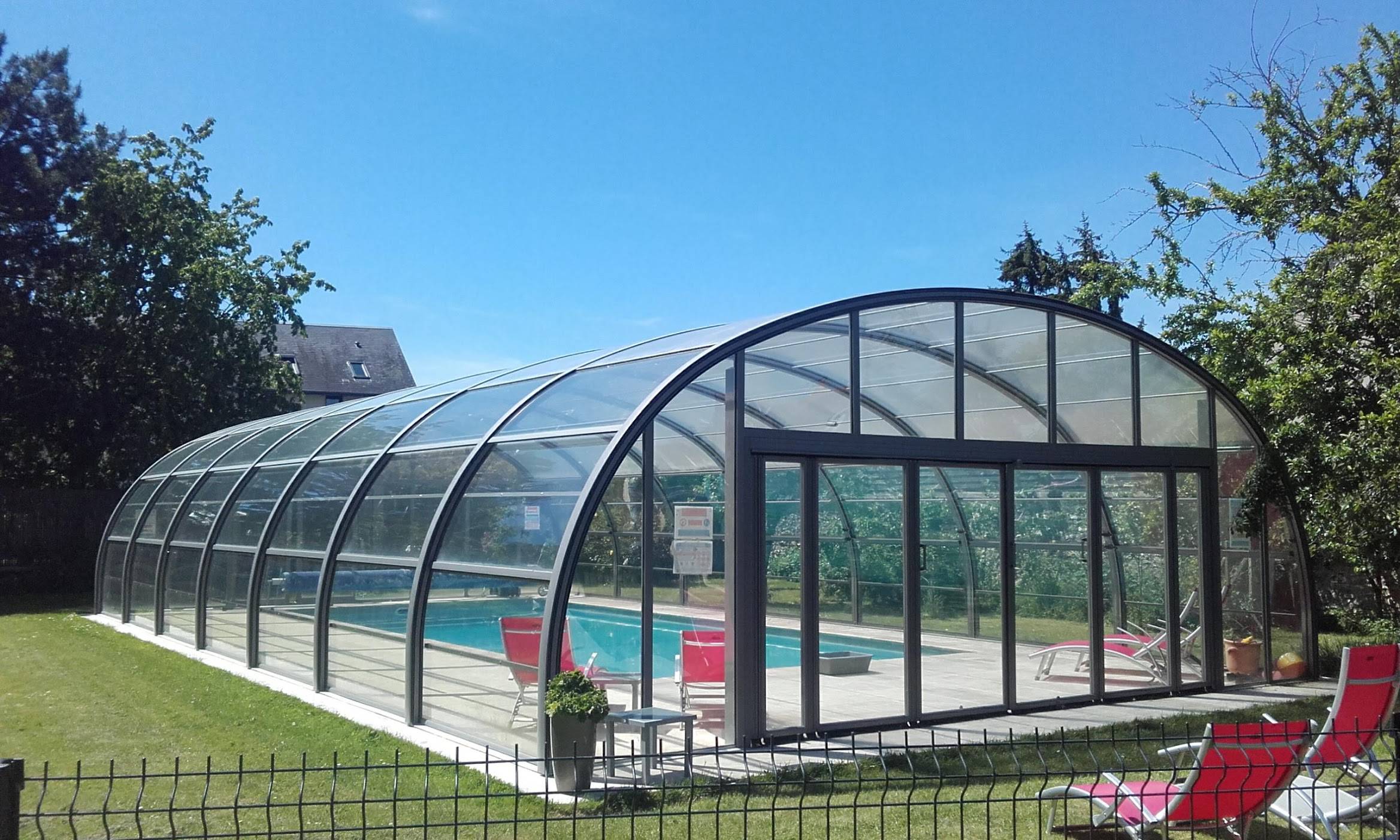 Loue gîte avec piscine couverte / spa au cœur de la Touraine - 5 chambres, 15 couchages, Saint Branchs (37)