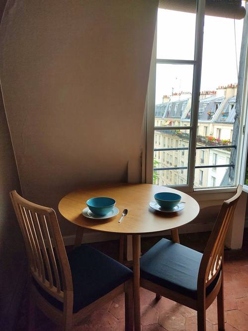 Loue grand studio vue sur Square Gardette - 28m², Paris 11ème du 1er janvier 2026 au 1 avril 2026