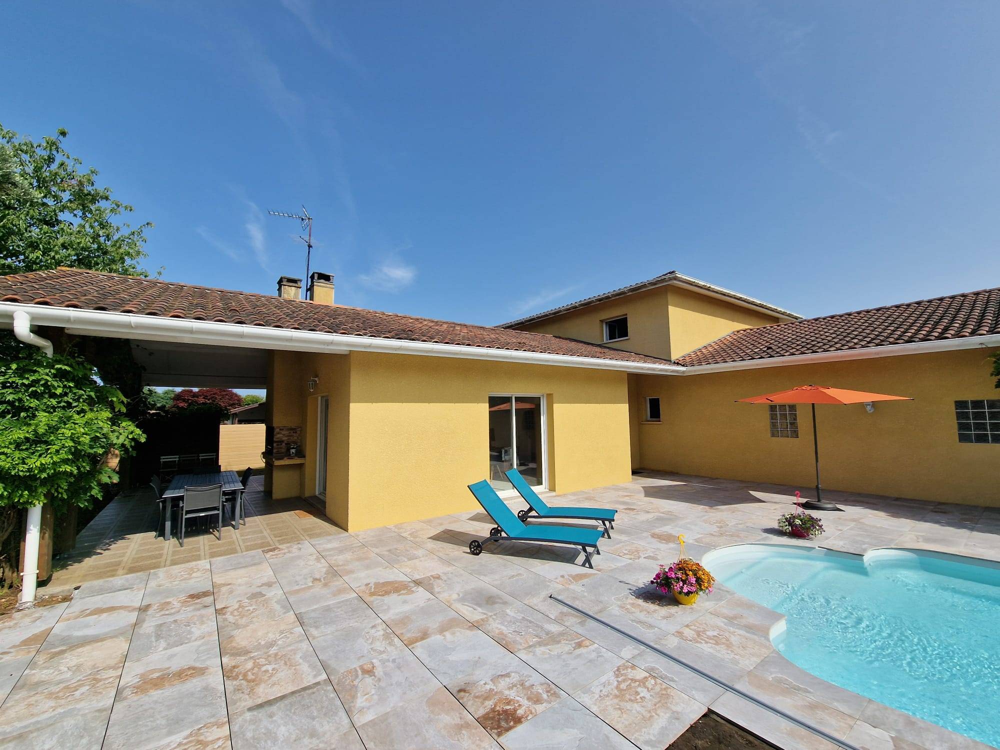 Loue maison avec piscine à Benesse-Maremne - 10 couchages, 5 chambres