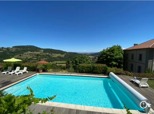Loue Bastide avec Piscine en Ardèche à Saint-Félicien - 8 chambres, 23 couchages