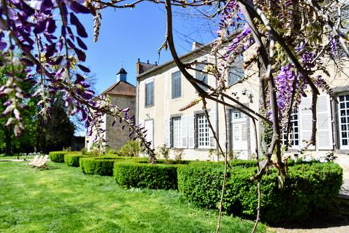 Loue très grande maison de famille - 9 chambres, 27 couchages, Effiat (63)