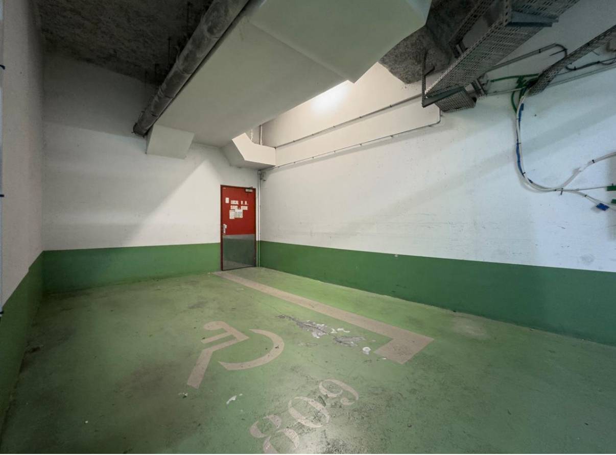 Vends place de parking 15m²