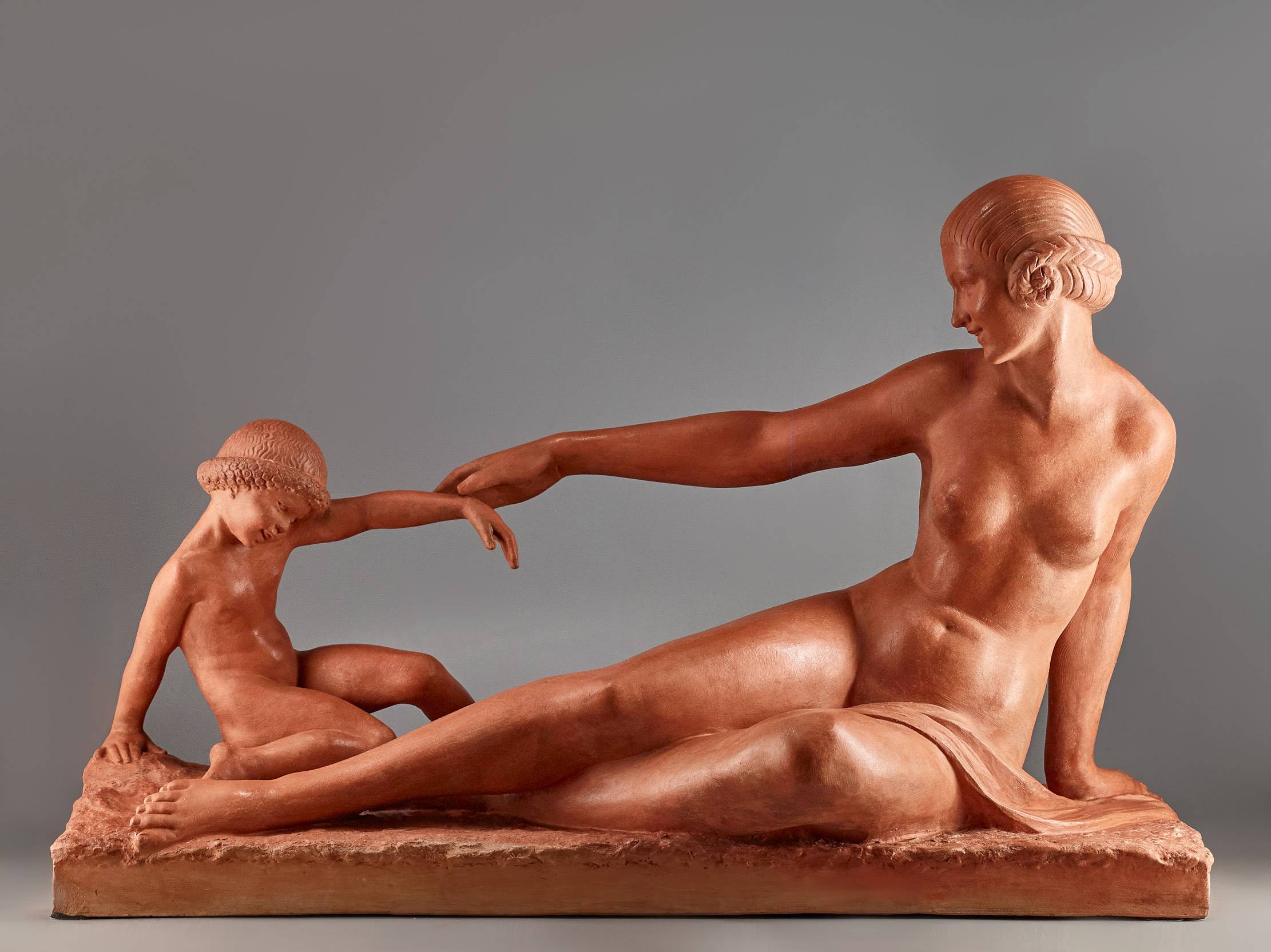 Grande Terre cuite Art déco - Marcel Bouraine -’’Joie’’- Susse Frères